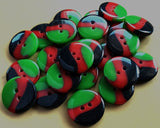 B10003 15mm Green-Red-Black High Gloss Tricolour 2 Hole Button