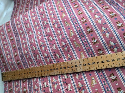 FABRIC20 56cm Vintage Cotton Fabric with a Childrens Design