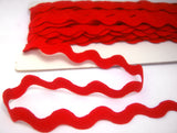 RIC22 16mm Red Rayon Ric Rac Braid