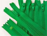 Z4176 YKK 10cm Parakeet Green Nylon No.3 Closed End Zip