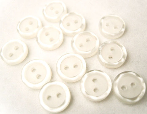 B2917 10mm Pearlised White Iced Matt Centre 2 Hole Button