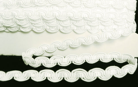 FT2012 12mm White Rachel Braid Trimming