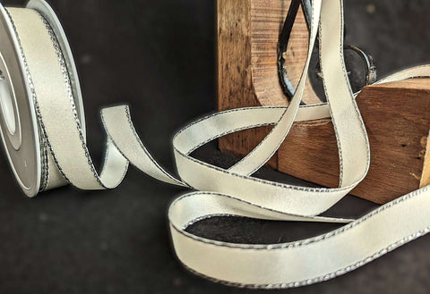 R0474 15mm Bridal White-Silver Metallic Edge Double Satin Ribbon, Berisfords 