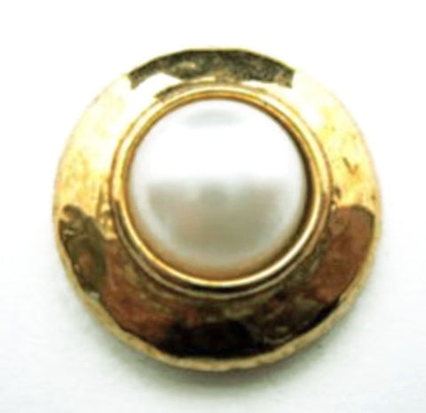 B14636 20mm Gold Metal Effect Rim-Pearl Effect Centre Shank Button