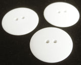 B17172 31mm White Lightly Domed Matt Nylon 2 Hole Smartie Button