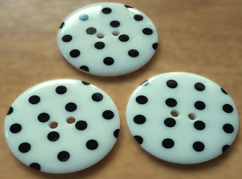 B5907 34mm White and Black Polka Dot Glossy 2 Hole Button