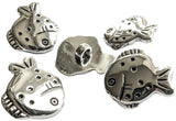 B5953 17mm Silver Metallic Effect Poly Fish Shaped Novelty Shank Button