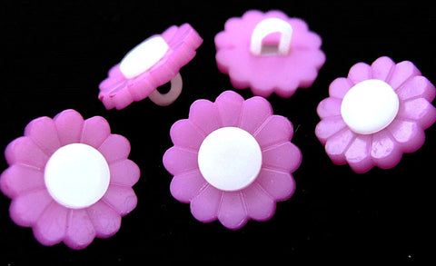 15mm Pale Purple-White Daisy Flower Design Acrylic Shank Button