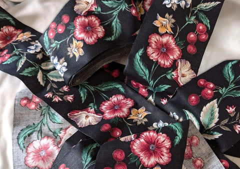 9cm Black 100% Cotton Flower Design Ribbon