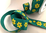 R7208 30mm Green-Yellow Daisy Printed Cotton Ribbon Tape, Berisfords