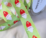 R7888 25mm Printed Taffeta Ribbon with a Santa Christmas Design