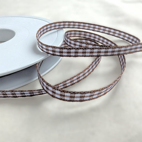 5mm brown and white traditional polyester gingham ribbon by Berisfords ribbons