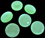 16mm mint green pearlised polyester shank button