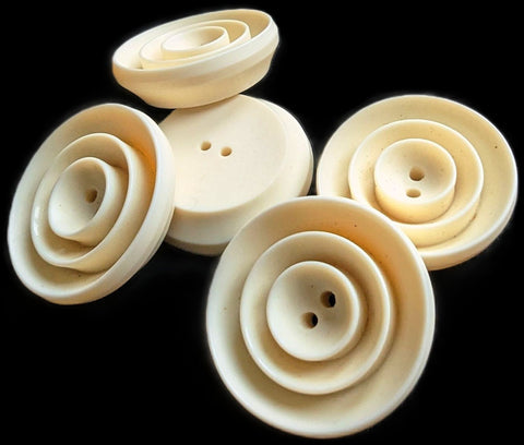 31mm Vintage Celluloid Cream Very Chunky 2 Hole Button