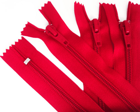 Z3508 36cm  Post Box Red Nylon No.5 Closed End Zip