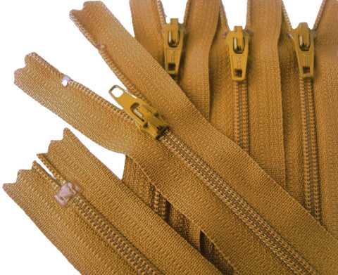 Z4200 YKK 46cm Old Gold Nylon No.3 Closed End Zip