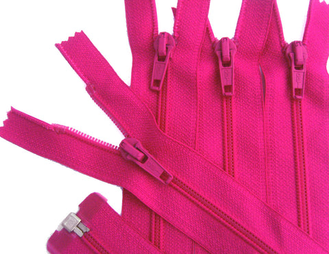 Z5291 76cm Cerise Pink Optilon Nylon No.5 Open End Zip