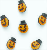 B13301 17mm Orange-Black Pumpkin Face Novelty Halloween Shank Button