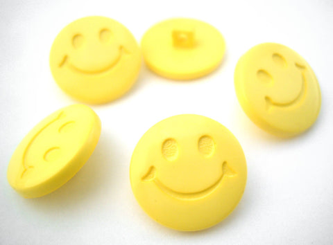 B14924 19mm Lemon Smiley Face Design Novelty Shank Button