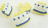 B15191 21mm Royal-White-Primrose Cake Design Novelty Shank Button