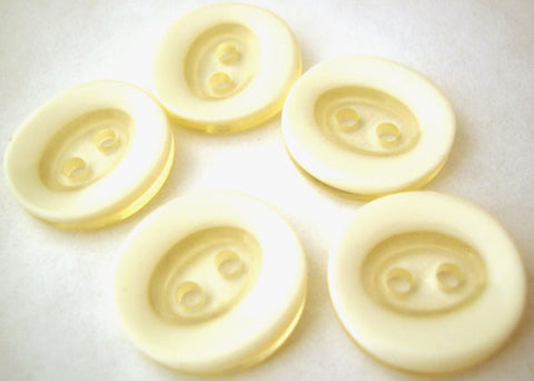 B1709 18mm Tonal Ivory 2 Hole Button with a Transparent Centre - Ribbonmoon