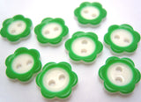 B6923 11mm Green and White Flower Shape Two Hole Button