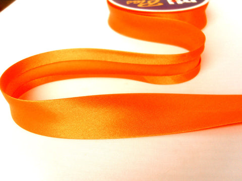 BB2031 25mm Bright Orange Satin Bias Binding Tape