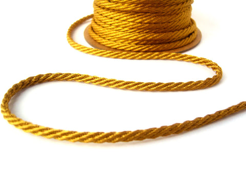 C462 5mm Honey Gold Barley Twist Woven Polyester Cord By Berisfords