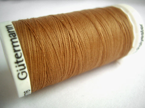 GT 139 500mtr Tan Gutermann Polyester Sew All Sewing Thread