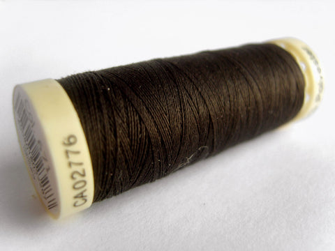 GT 671L Dark Brown Gutermann Polyester Sew All Sewing Thread 