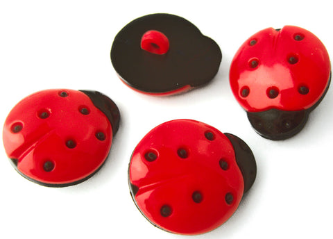 B8178 15mm Red and Black Ladybird Design Novelty Shank Button