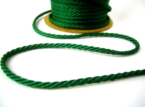 C481 6mm Hunter Green Barley Twist Woven Polyester Cord By Berisfords