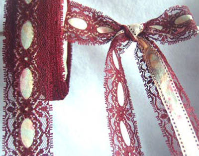R4199 35mm Maroon Lace under a Pastel Paper Based Ribbon - Ribbonmoon