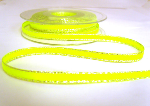 R8682 7mm Fluorescent Yellow Double Face Satin Ribbon, Metallic Silver Edge