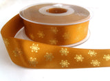 R8747 25mm Old Gold Satin Ribbon with Metallic Snowflake Design by Berisfords