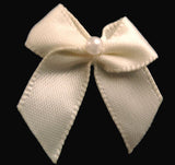 RB104 Antique White 10mm Double Satin Ribbon Bow with a Centre Pearl, Berisfords - Ribbonmoon