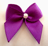 RB107 Puprle 10mm Double Satin Ribbon Bow with a Centre Pearl, Berisfords - Ribbonmoon