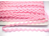 RIC06 8mm Baby Pink Ric Rac Braid