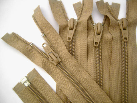 Z2218 30cm Beige Nylon No.5 Open End Zip