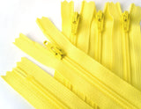 Z1426 YKK 23cm Lemon Nylon No.3 Closed End Zip