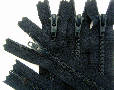 Z3551 YKK 25cm Navy Nylon No.3 Closed End Zip