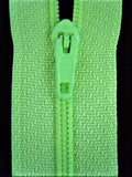 Z3152C 18cm Mint Green Nylon No.3 Pin Lock Closed End Zips