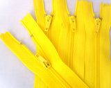 Z5030 15cm Yellow Nylon No.3 Pin Lock Closed End Zip