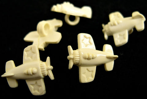 B15560 15mm Cream Aeroplane Shaped Novelty Childrens Shank Button