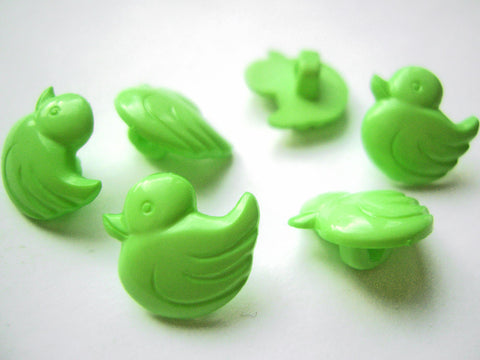 B6976 14mm Bright Green Duck Shaped Novelty Shank Button