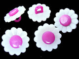 B8428 15mm White-Pale Purple Daisy Flower Design Nylon Shank Button
