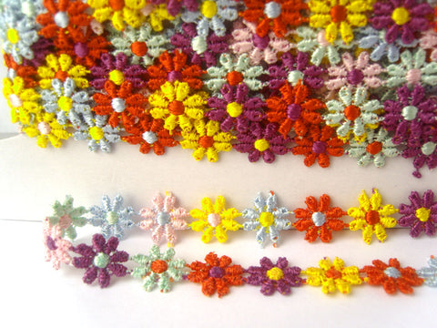 DT04 13mm Multi Coloured Daisy Lace Trim