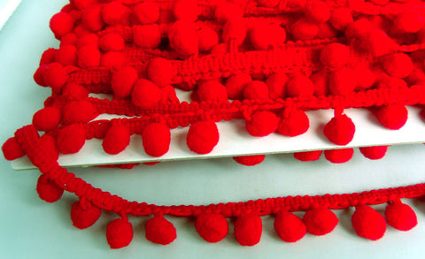 FT3002 23mm Red Pom Pom Bobble Fringe - Ribbonmoon