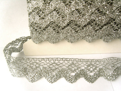 FT3111 36mm Silver Metallic Lurex Lace