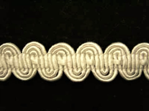FT632 14mm Bridal White Scroll Gimp Braid Trimming